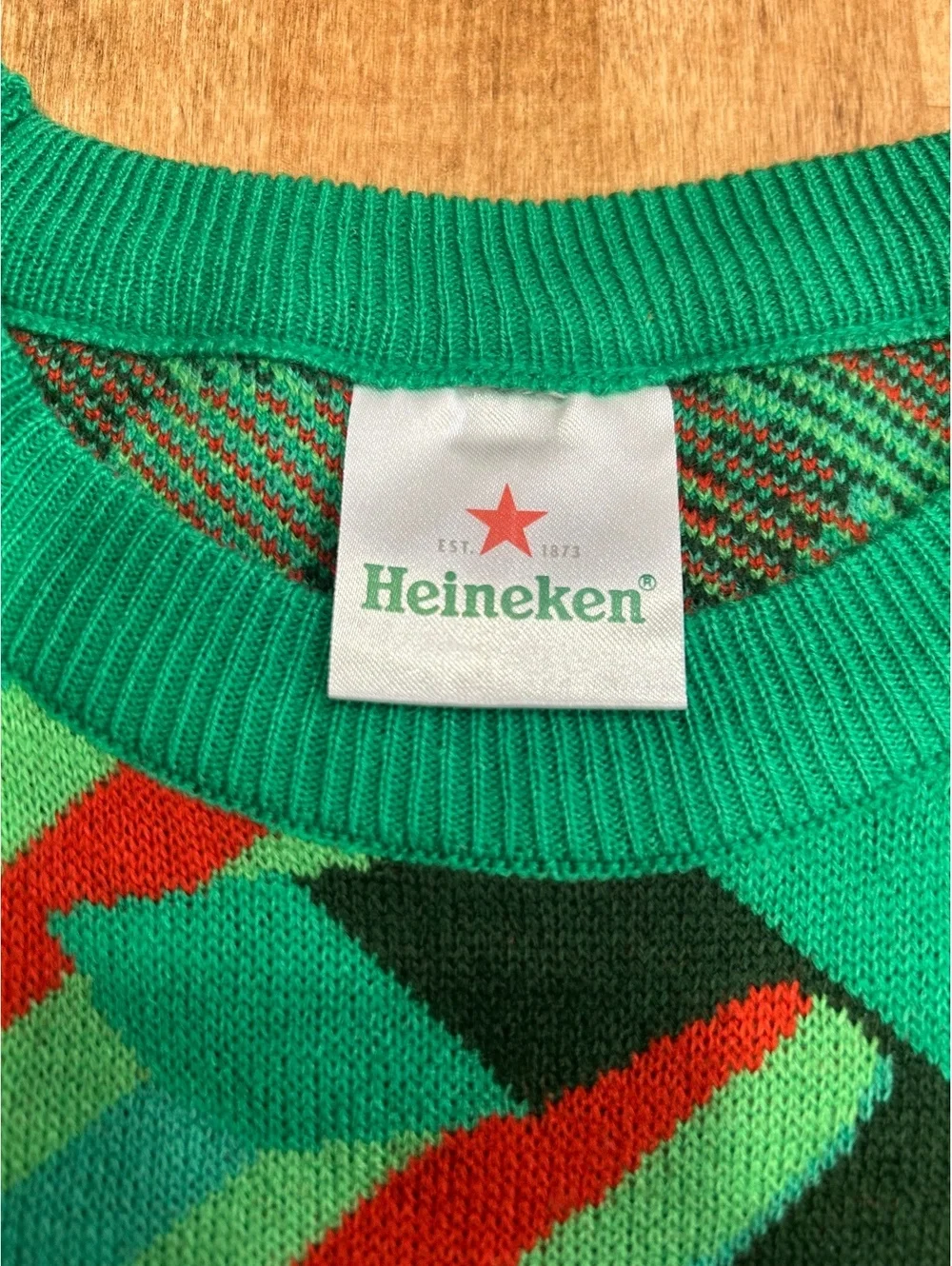 Heineken Vintage Style Green and Red Geometric Pattern Sweater
